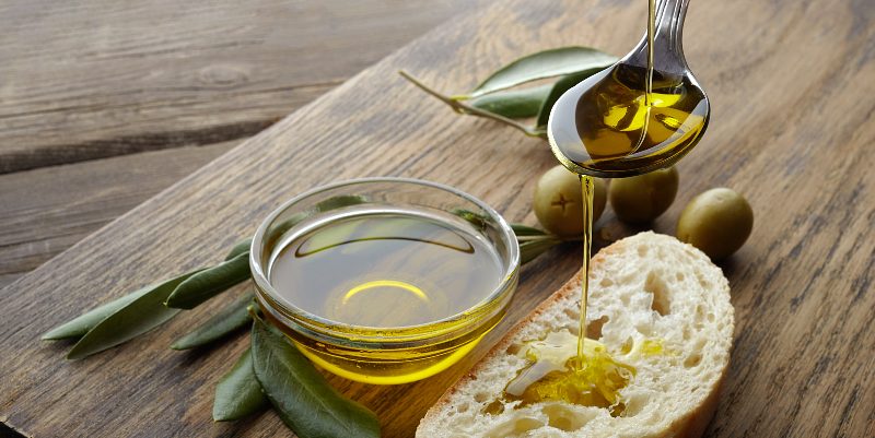 illustration de L'huile d'olive pas vraiment extra