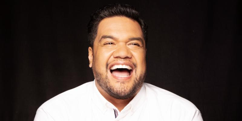 Pene Pati : pour l'amour du chant et du rugby