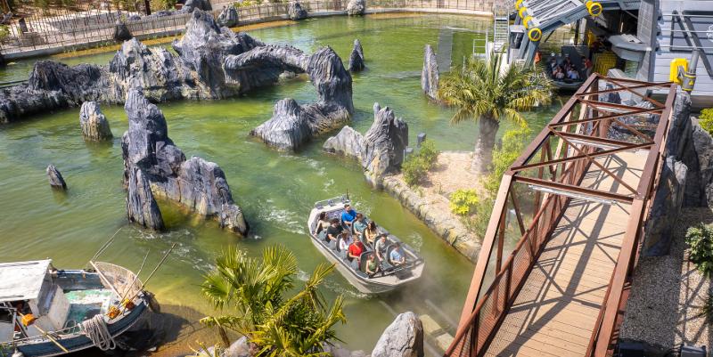 futuroscope : une attraction immersive au cœur du triangle des bermudes