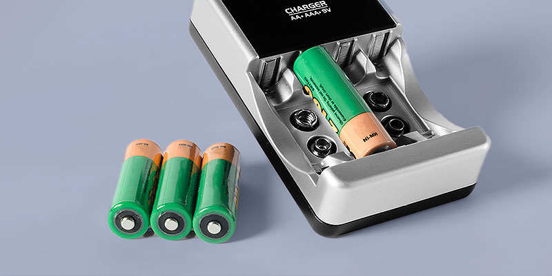 Gadget GENERIQUE Pile AA économique, rechargeable par voie d'USB objet deco  maison design insolite