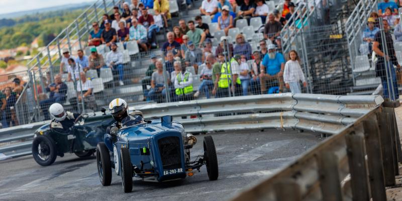 Trois jours de fête automobile sur les remparts d'Angoulême