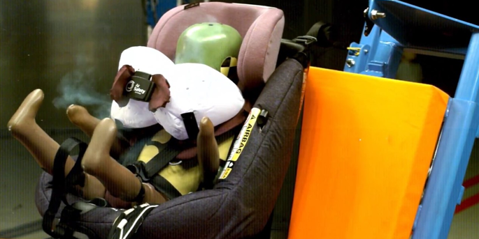 illustration de Le siège bébé avec airbags intégrés