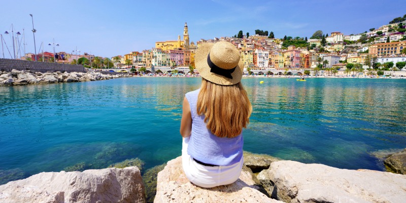 Vacances d’été 2026 : pourquoi les Français misent-ils sur le retour aux valeurs sûres ?