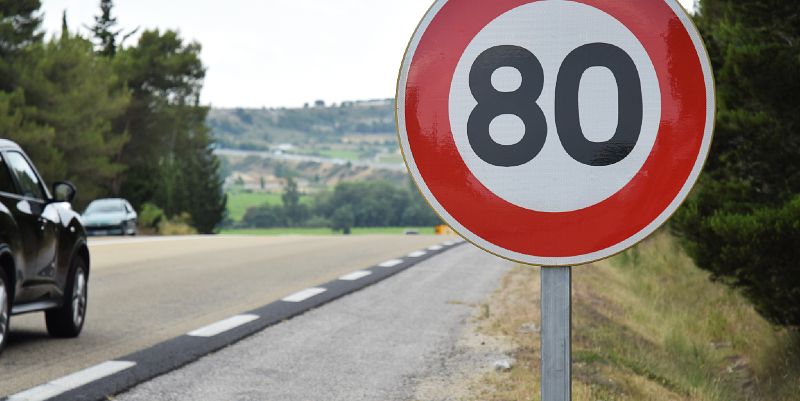 illustration de Vitesse sur le réseau secondaire : 80 ou 90 km/h ?