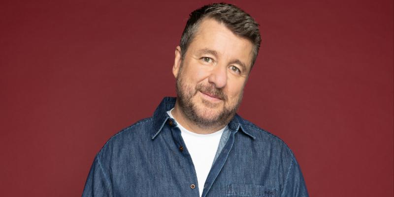 Bruno Guillon : souvenirs d'été, radio et route des vacances