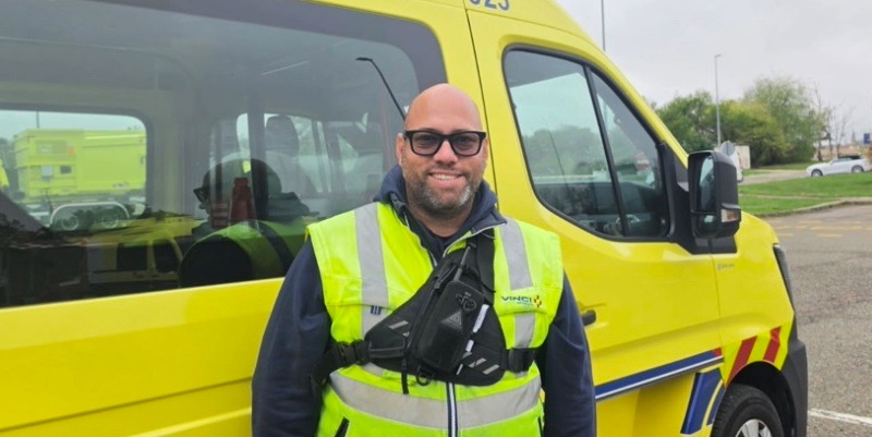 "On ne fait jamais la même chose" : le quotidien de Johan, agent routier