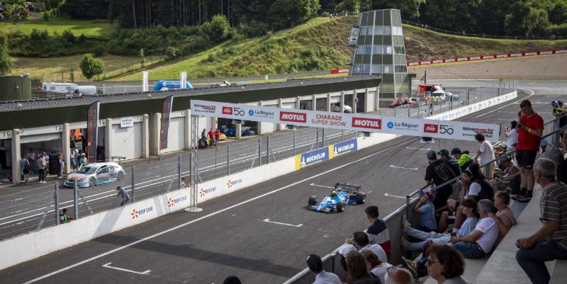 illustration de Le Charade Super Show : revivre les grandes heures du circuit automobile du Puy-de-Dôme