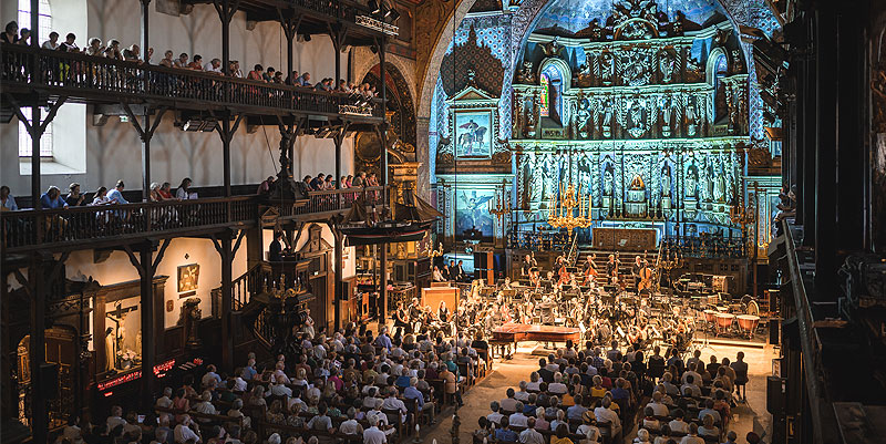 Le Festival Ravel sur la côte basque accueille les sœurs Labèque et Jordi Savall