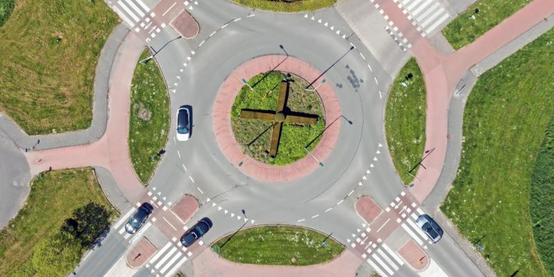 illustration de Sécurité routière : le rond-point à la hollandaise séduit de plus en plus en France