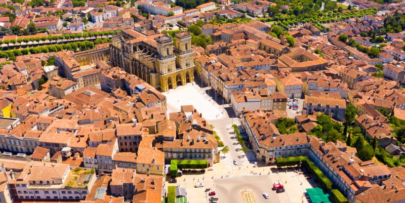 Le 38ᵉ festival CIRCA à Auch : une référence pour le cirque contemporain