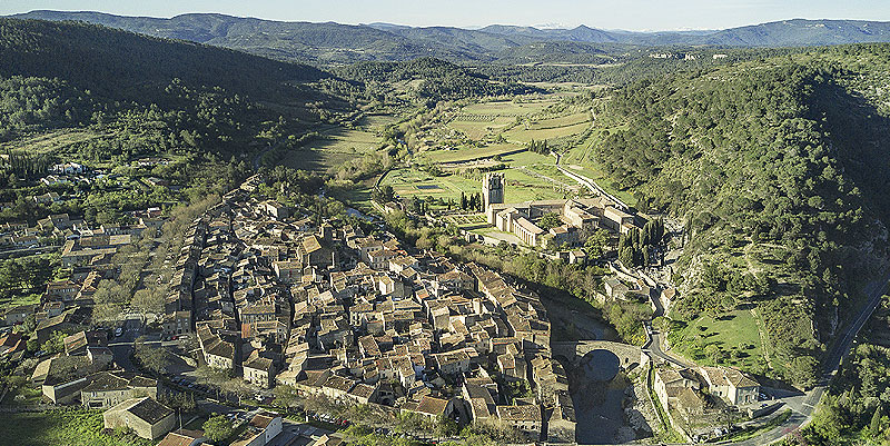 illustration de Lagrasse : village incontournable de l'Aude