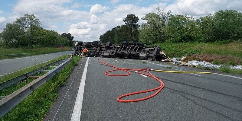 illustration de Accident sur l’A10 : un poids lourd bloque la circulation près de bordeaux direction Paris
