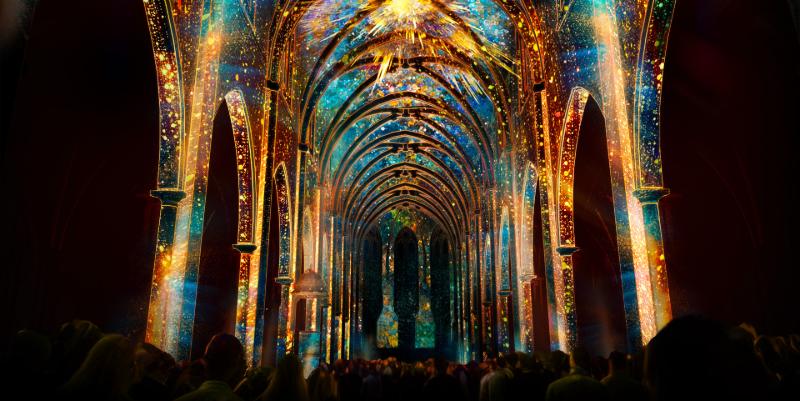 illustration de Lyon : mapping, musique live et histoire dans une basilique