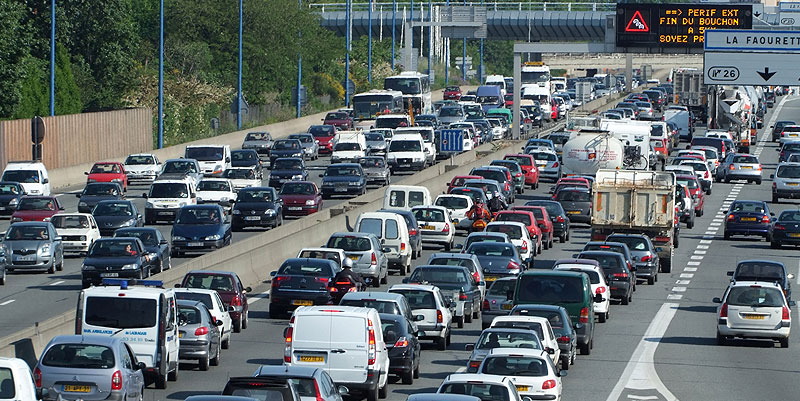 Week-end du 8 au 10 août : circulation difficile et bouchons sur l'A7, l'A8, l'A9, l'A10
