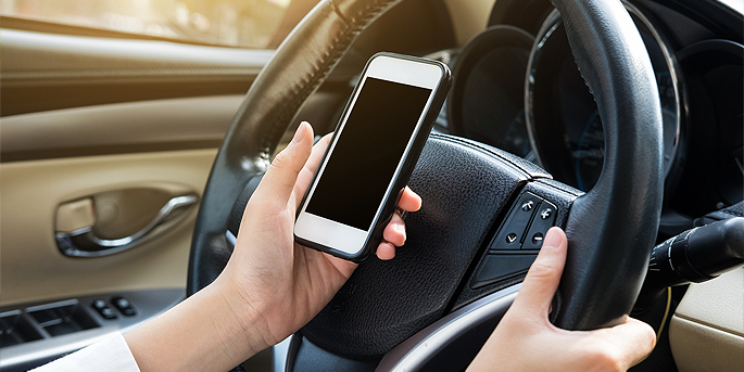 Jouer ou conduire, il faut choisir