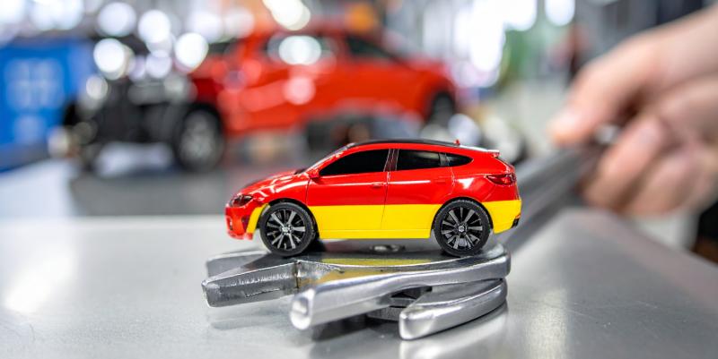 Marché auto en Allemagne : l’électrique peine à convaincre