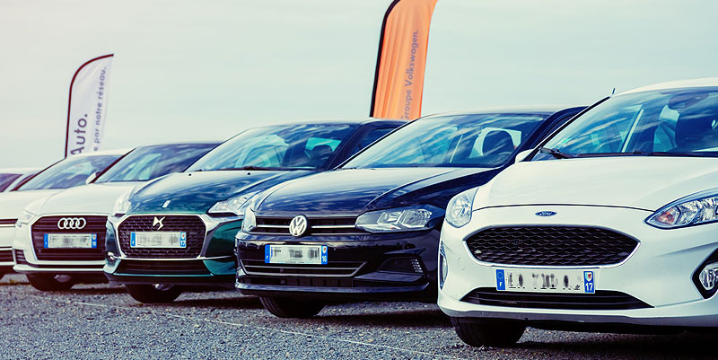 2/3 des vendeurs auto et moto hors des clous