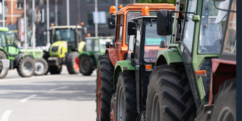 illustration de Occitanie : les agriculteurs bloquent des autoroutes