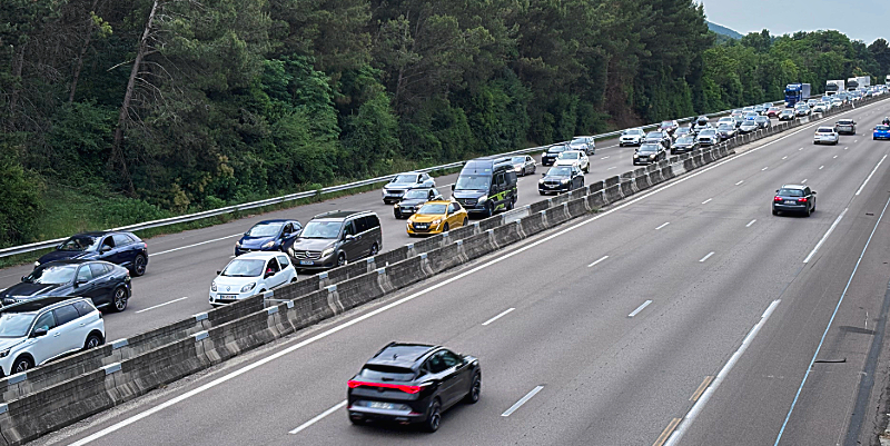 Week-end du 19 juillet : gros bouchons en vue sur l’A7, A9, A61, A10… partez au bon moment