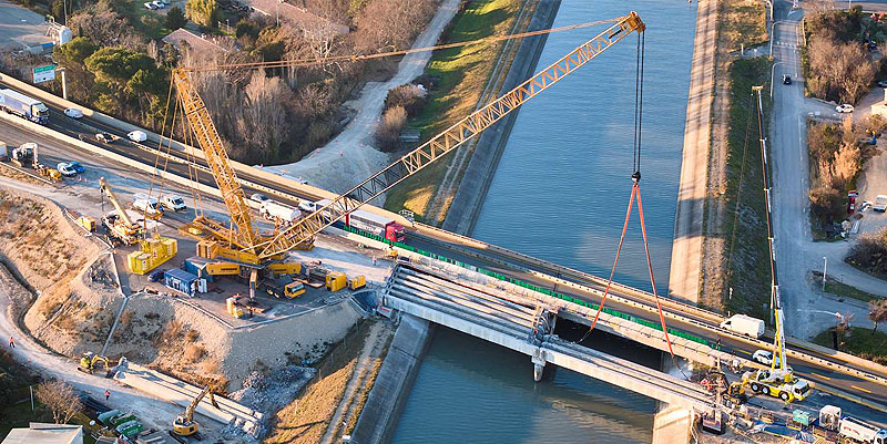 illustration de Réouverture de la bifurcation des autoroutes A7 et A54 à Salon-de-Provence