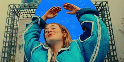 Luiza et Bleu Soleil : la rencontre qui redéfinit la musique d’été
