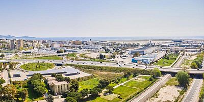 L'autoroute A8 à l'ouest de Nice à proximité de l'aéroport