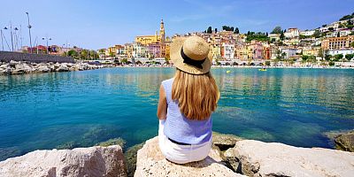 Vacances d’été 2026 : pourquoi les Français misent-ils sur le retour aux valeurs sûres ?