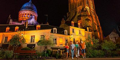 Tours by night : à pied, en tuk-tuk ou en side-car