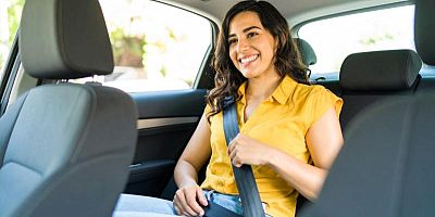 Faut-il attacher sa ceinture dans un taxi ou un VTC ?