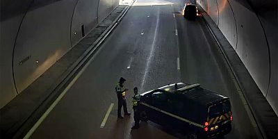 Les gendarmes au niveau de la coupure de l'A8