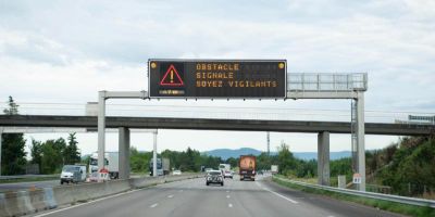 Un PMV dans la vallée du Rhône sur l'A7