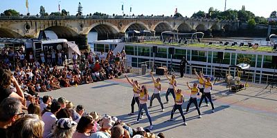 Fest'arts à Libourne : des arts de la rue de forme hybride et surprenants