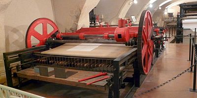 La toute première montgolfière au monde a décollé dans la cour de ce musée.