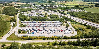 Parkings poids lourds : l’aide de l’application SEEBEE