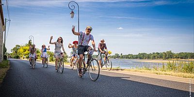 ''Anjou Vélo Vintage'' : Le charme rétro sur les routes de la Loire