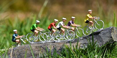 Le Tour de France accélère la transition écologique de son organisation.
