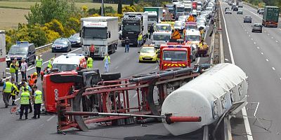 La coordination entre les secours repose sur des procédures précises.