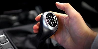 La boîte manuelle a-t-elle un avenir face à l'essor des transmissions automatiques ?