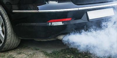 Bruit, fumée : ces alertes à ne pas ignorer sur votre voiture