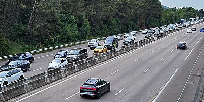 Week-end du 19 juillet : gros bouchons en vue sur l’A7, A9, A61, A10… partez au bon moment